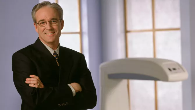 4-Standing-Doctor-670x377