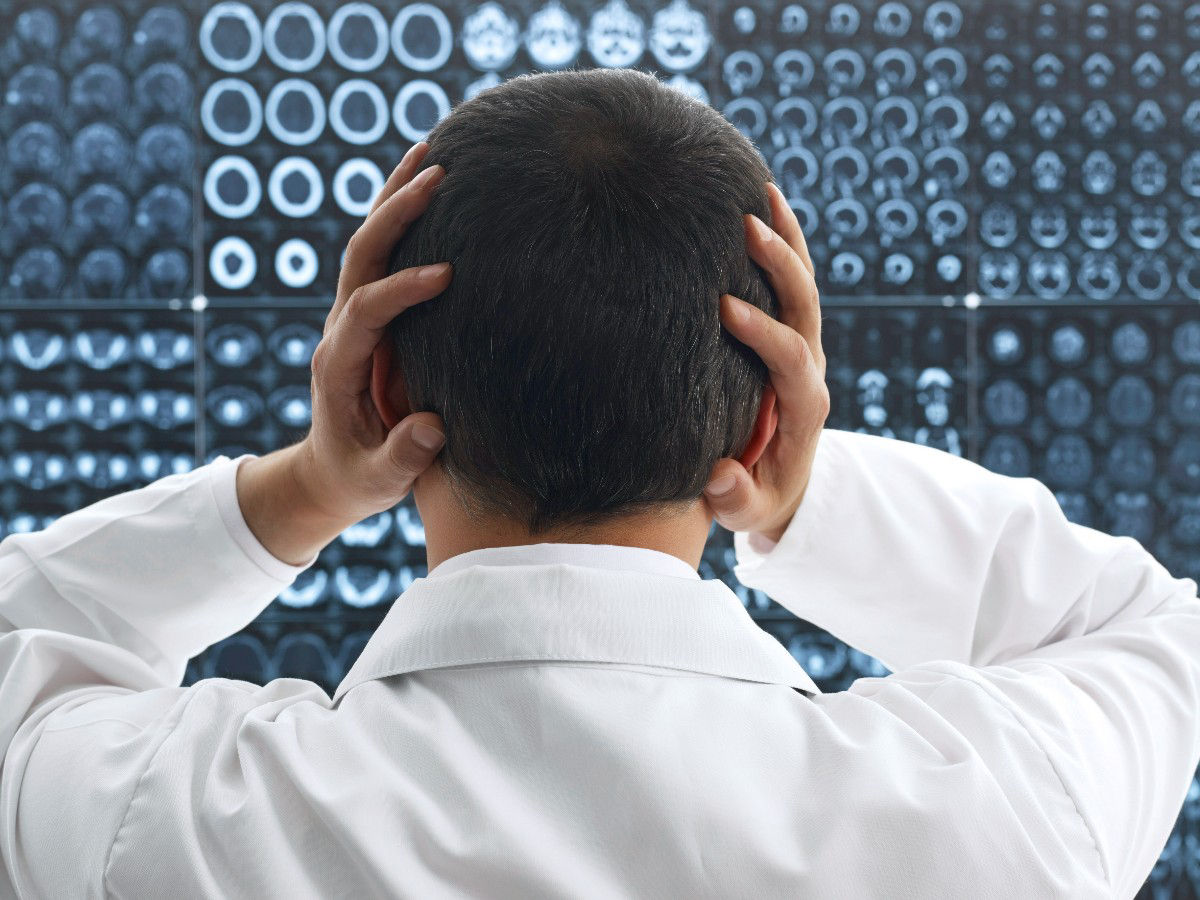 4-ways-technology-can-help-reduce-radiologist-burnout-banner-image-ba-en