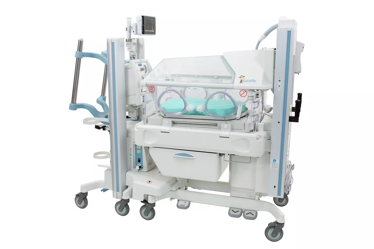 Giraffe-Shuttle-Omnibed-Carescape-ONE-IMG-13712-st-en