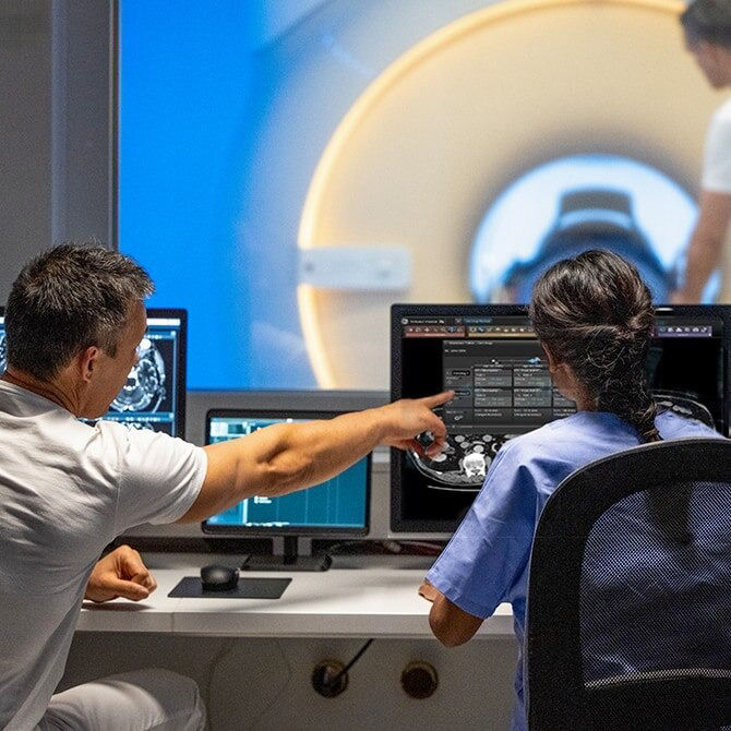 advantage-workstation-product-tile-en