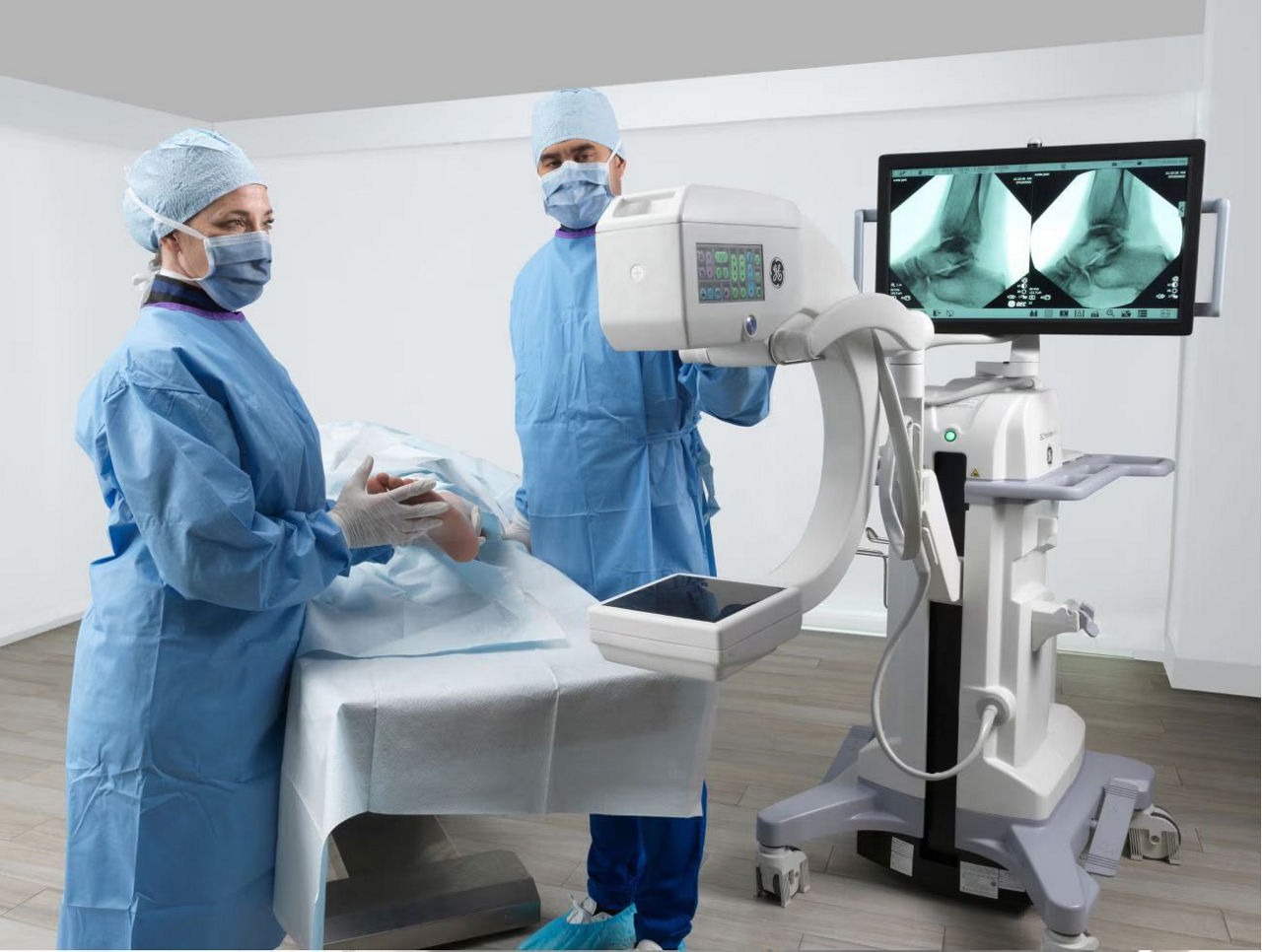 c-arms-for-extremities-efficient-scurve2-ba-en