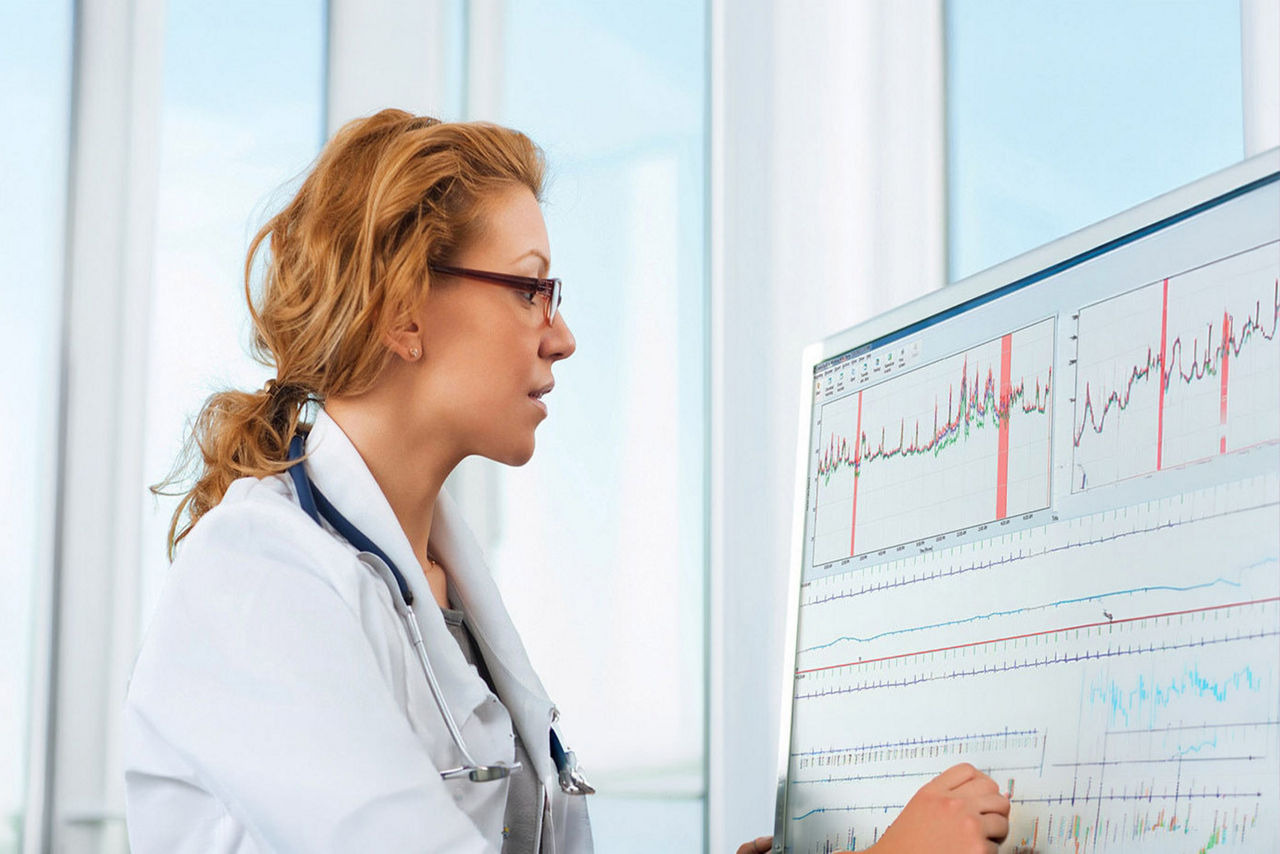 cardioday-holter-ecg-HeroSticky-ci-en