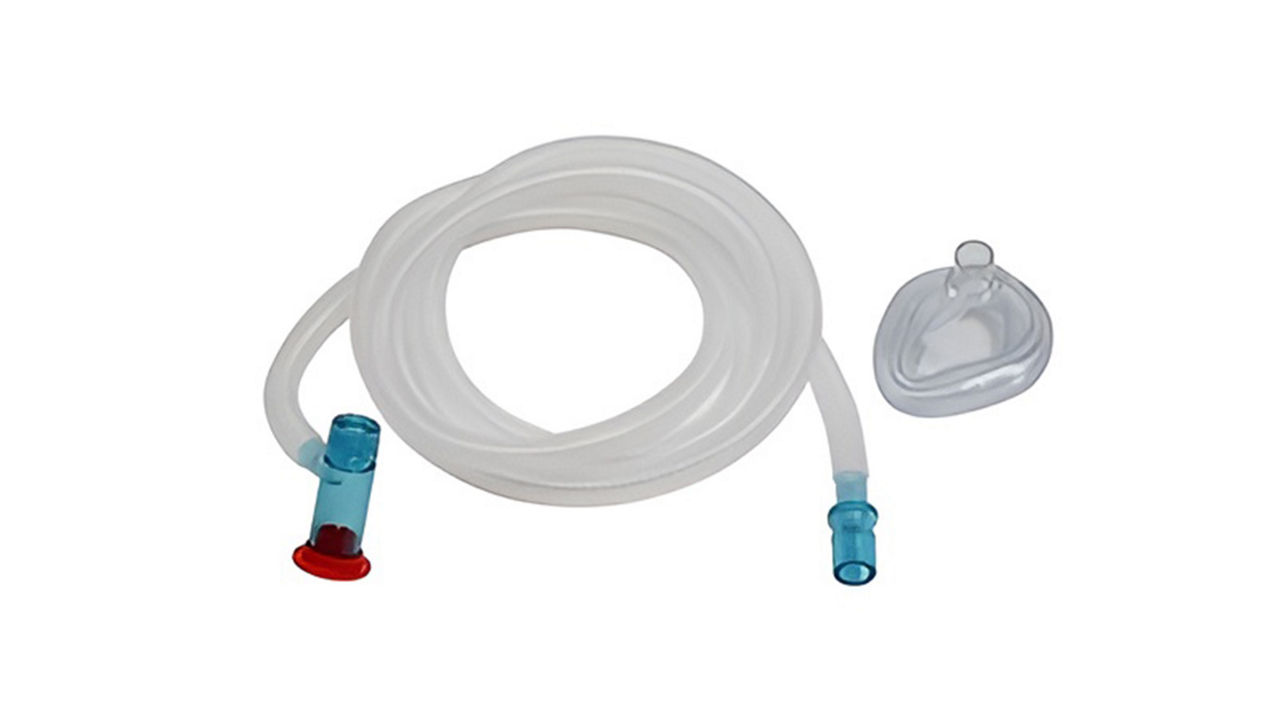<p>T-Piece circuit kit with mask size 1</p>
