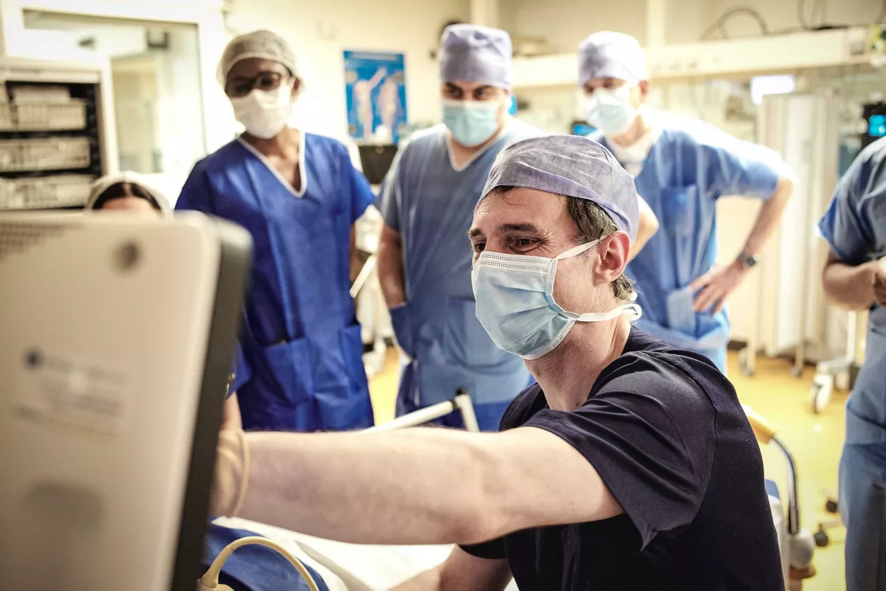 clinical-training-featured-hero-02-st-en