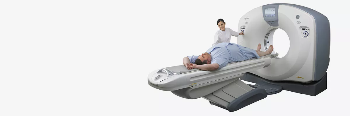 ct-categories-computed-tomography-optima series-optima ct660-ct660_clinicianandpatient.jpg