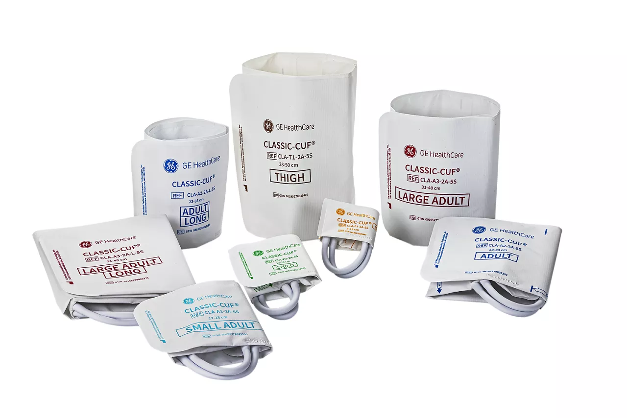 cuffs-2026-classic-cuf-family-0297