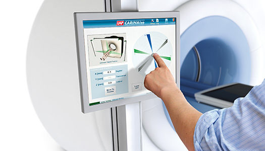 DI_MR_MR-Oncology-Alignment_finger_touchscreen_9317_d_doradonovaMR3T