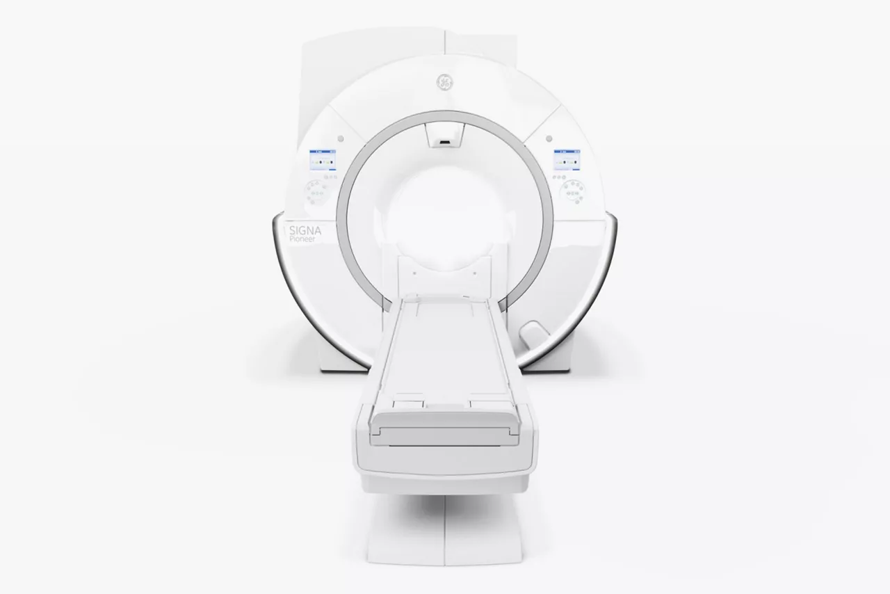 feature-hero-signa-pioneer-3t-mri-scanner