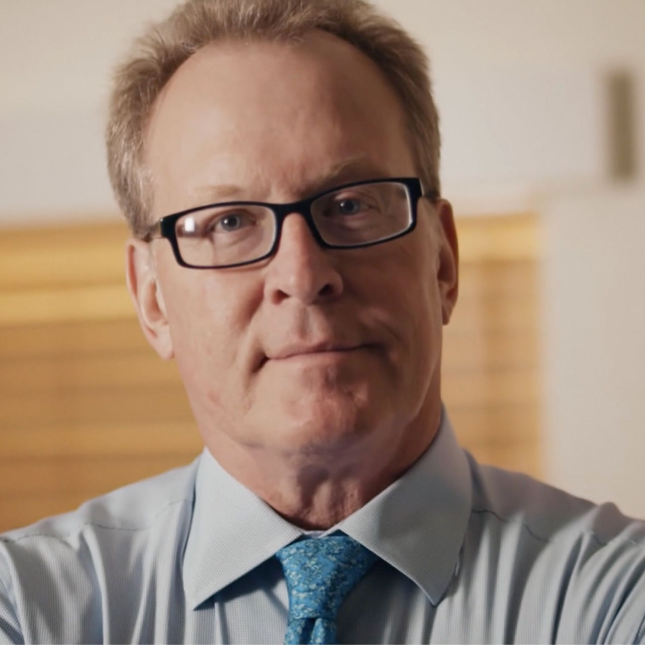 featured-overlap-r-stenoien-md-desktop-tablet