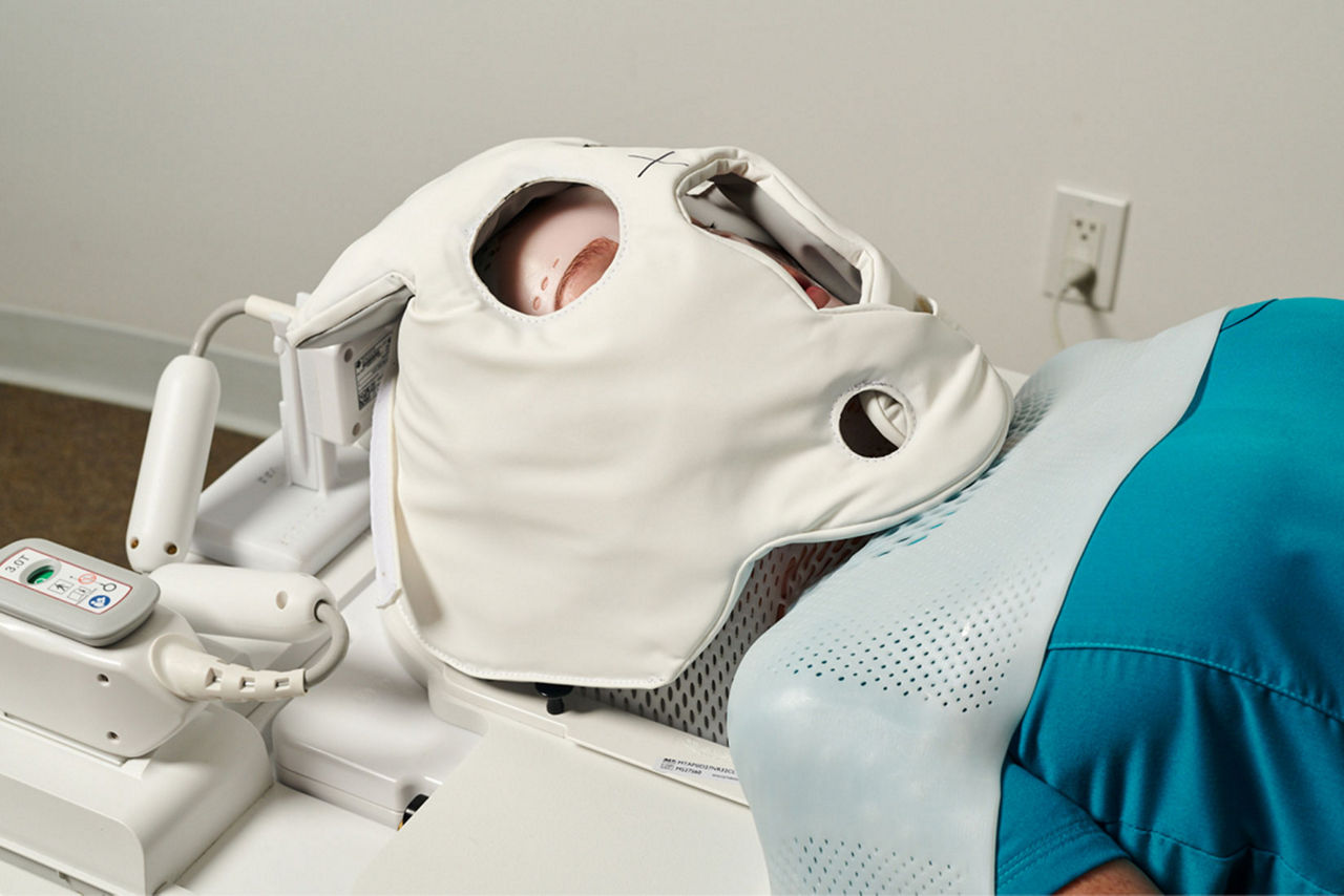 FeatureHero1-MRIforradiationtherapy-AIRCoilSuite
