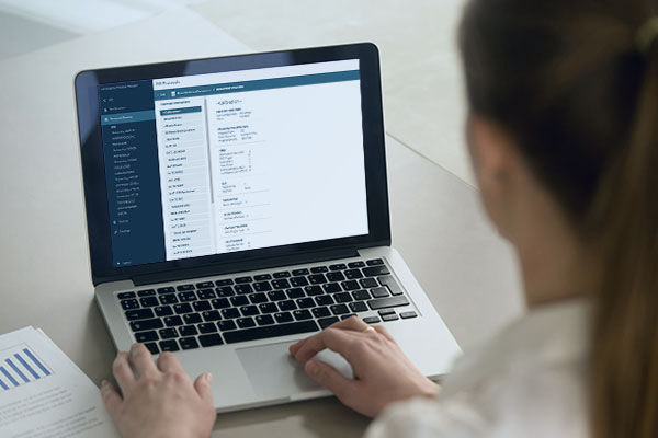 Imaging Specialist reviewing and adjusting protocols on the Imaging Protocol Manager interface