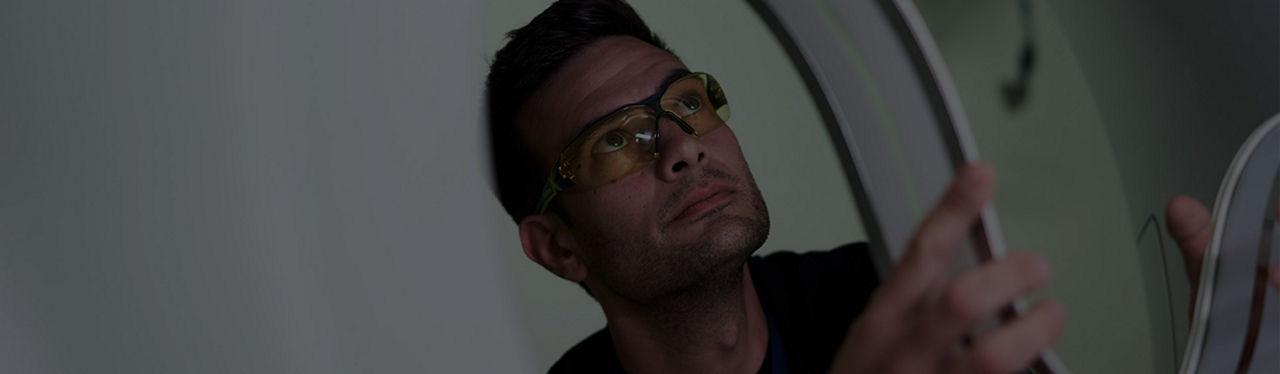 goldseal-hero-desktop