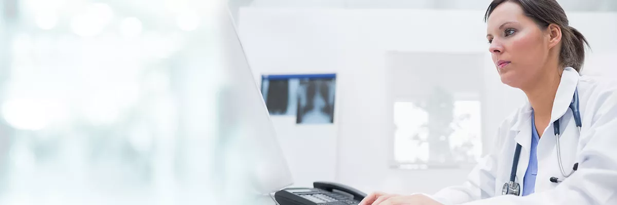 Imaging Specialist reviewing and adjusting protocols on the Imaging Protocol Manager interface