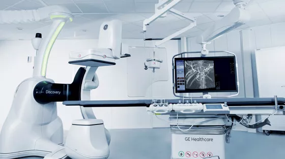 livercare-image-scurve-Discovery-IGS7