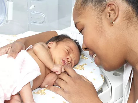 mom-and-baby-new