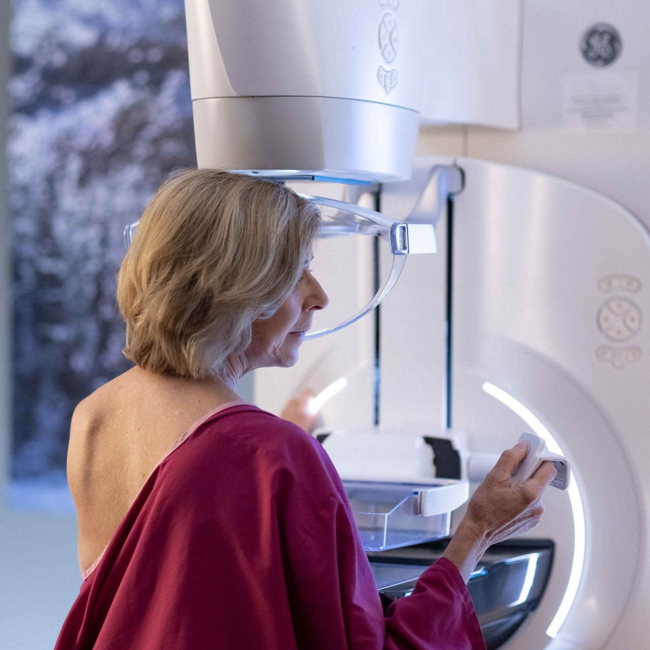 Senographe Pristina™ Mammography with Dueta™
