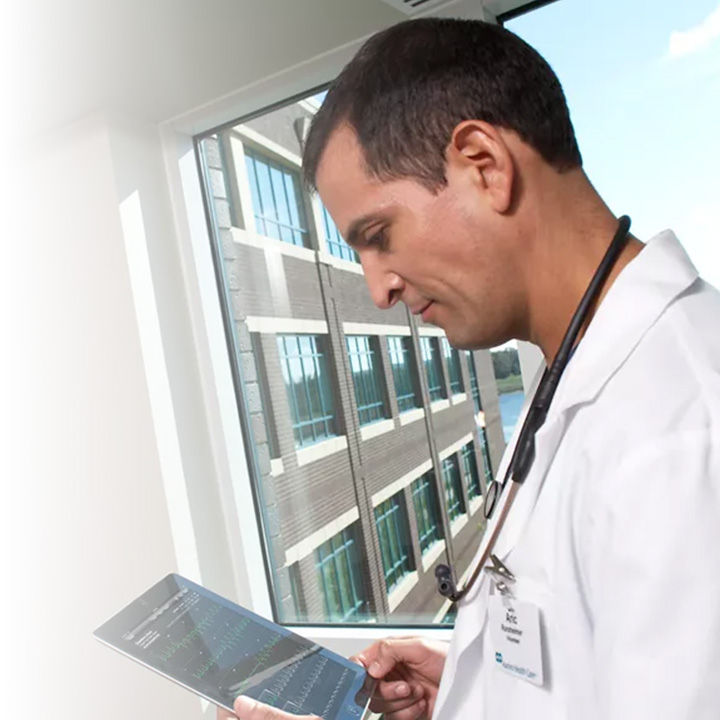 patient-monitors-FeatureCardFull_1-ci-en