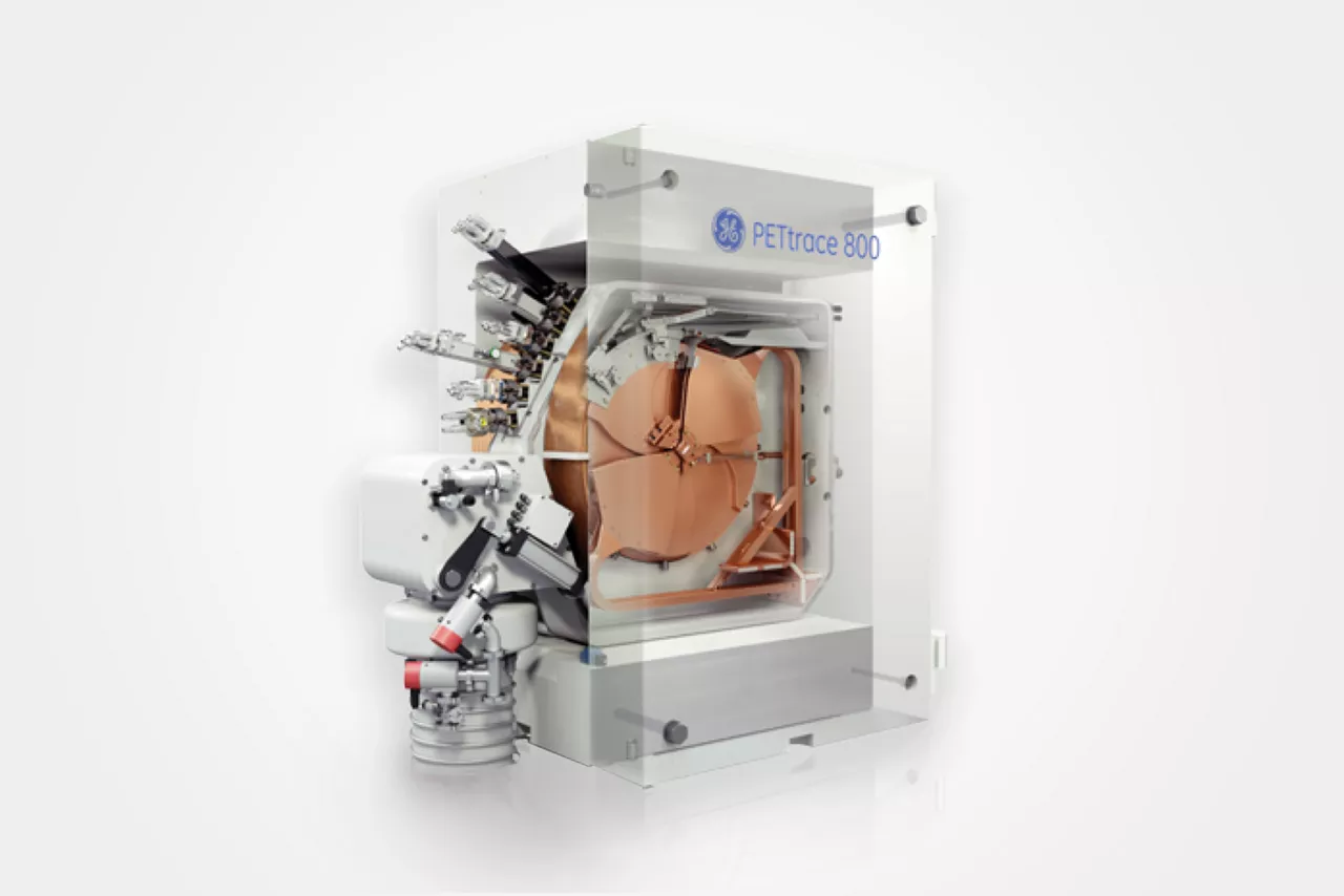 close up of PETtrace 800 series image
