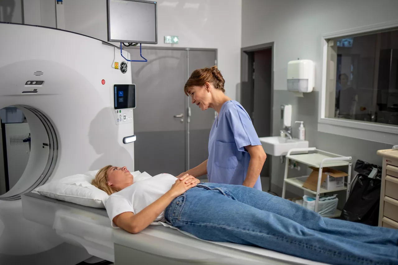photography_CT_scanner_0003_2024