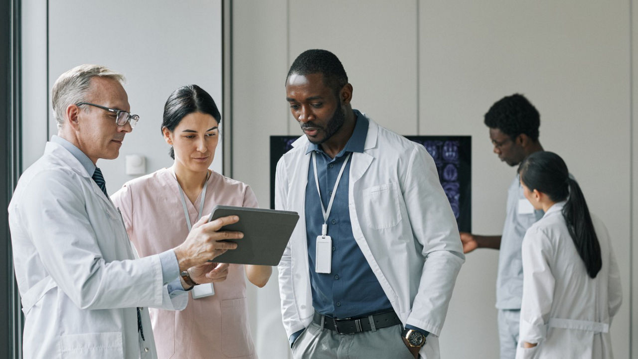 related-content-forum-groups-mobile-tablet