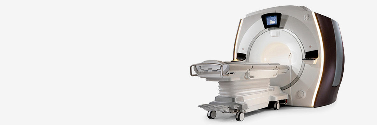 resonance-imaging-optima-mr450w-1-5t-with-gem-suite-optima_mr_450w_gem_suite_spotlight.jpg