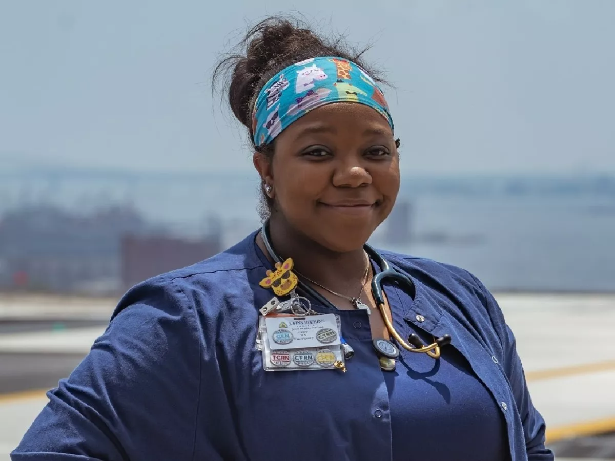 running-toward-emergencies-care-nurse-ba-en