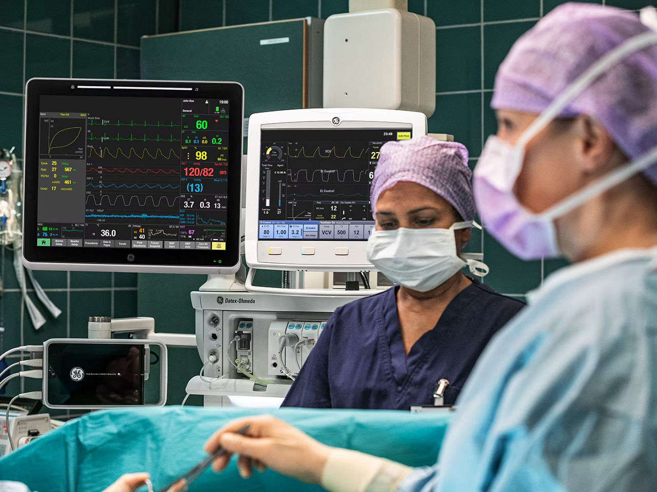 s-curve-operational-outcomes-desktop-v2-services-en