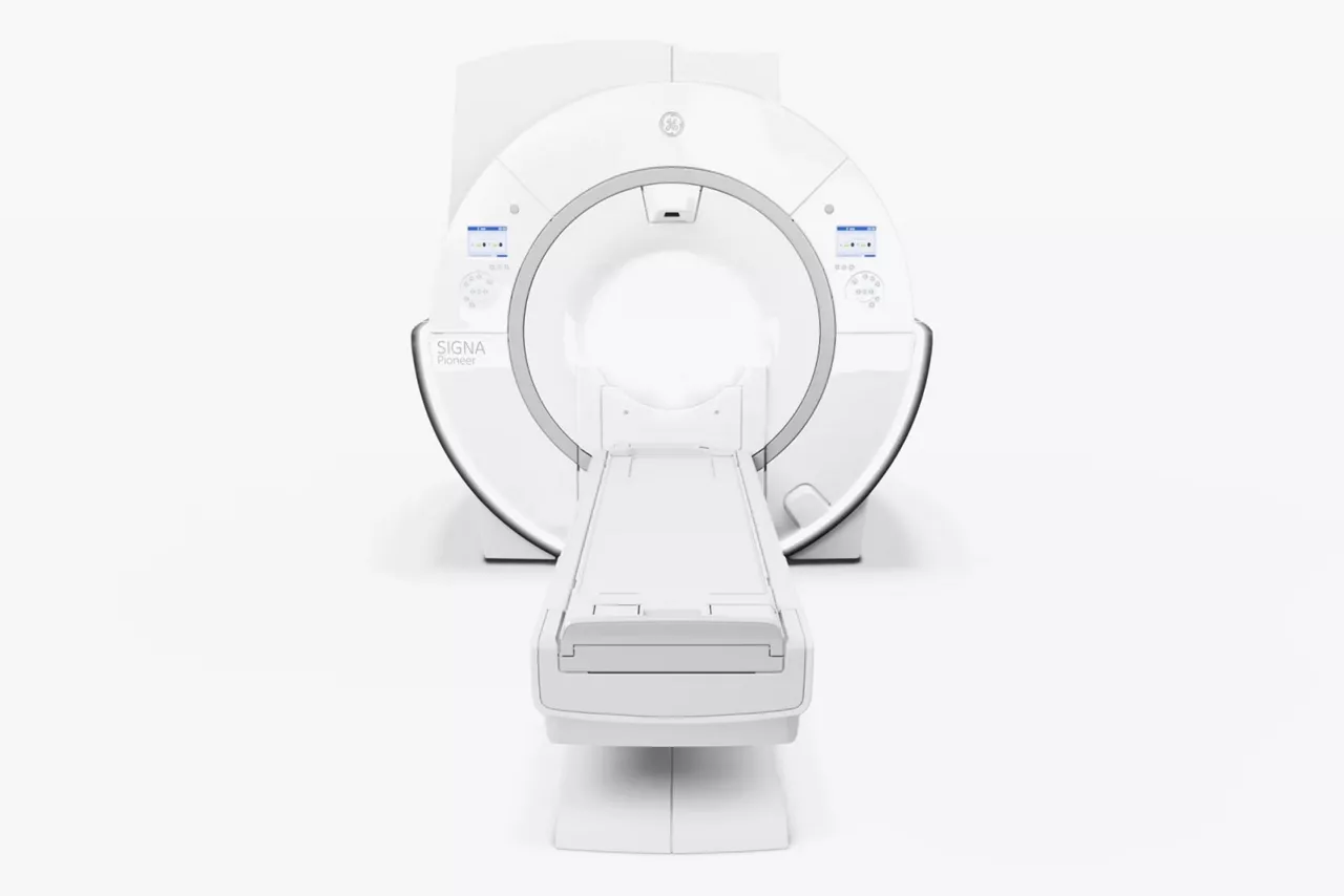 signa-pioneer-3t-mri-scanner-ci-en