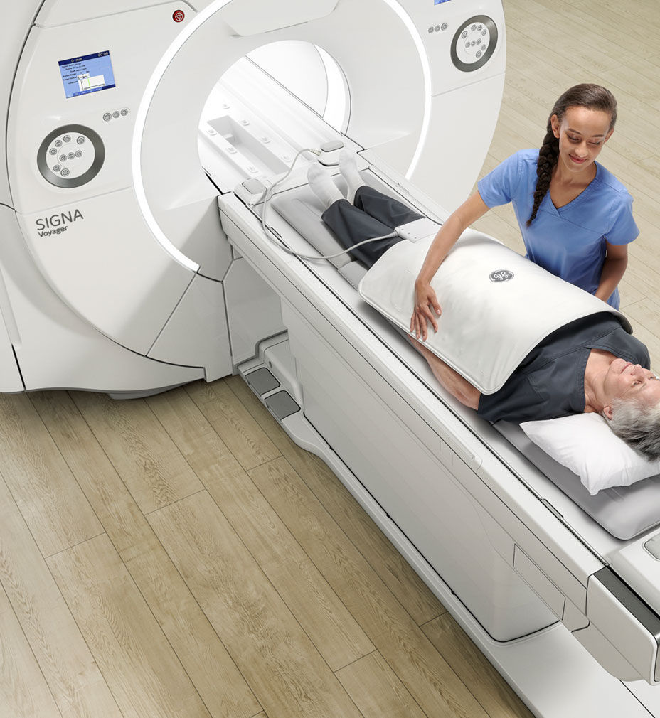 Signa Voyager patient friendly design