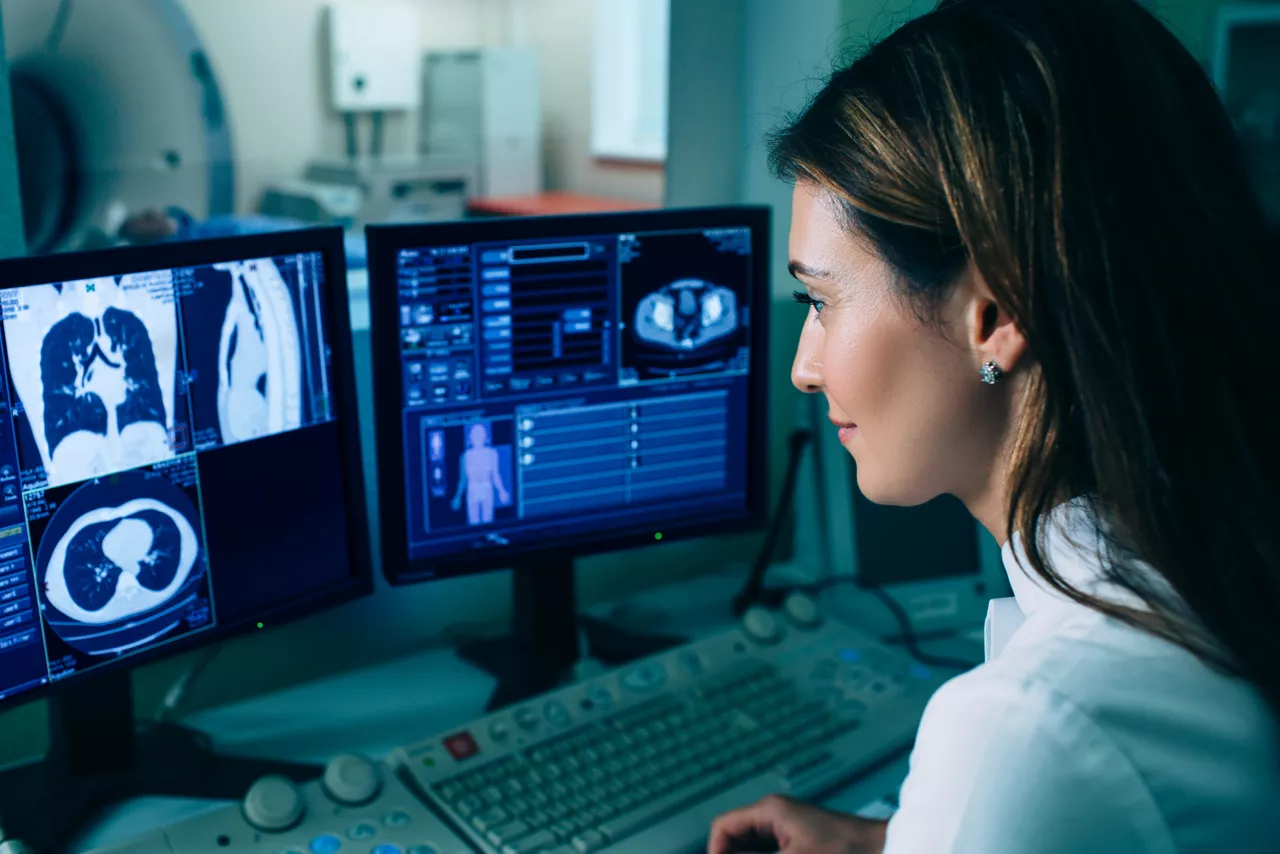 streamlining-the-radiology-review-hero-ba-en