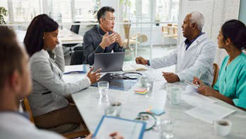 theranostics-featurecard-topoftheline-ci-en