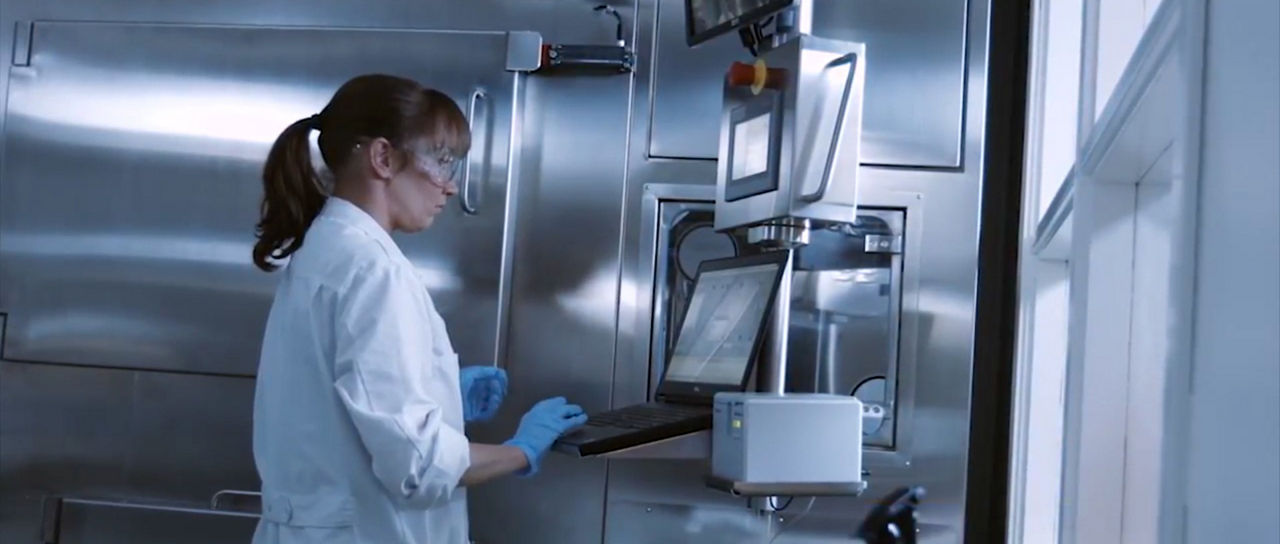 trygg-hot-cell-klar-dispenser-video-poster.jpg