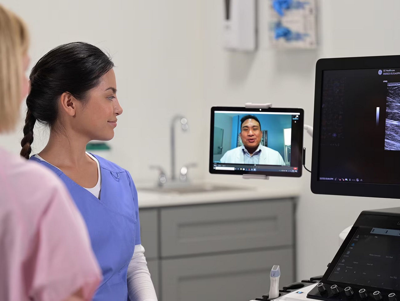 ultrasound-digital-collaboration-scurve-virtual-connectivitiy-ci-en