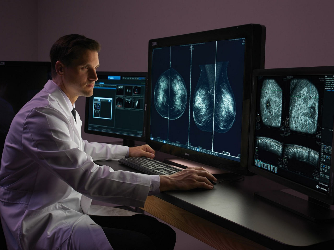 <p>AI for breast ultrasound</p>
