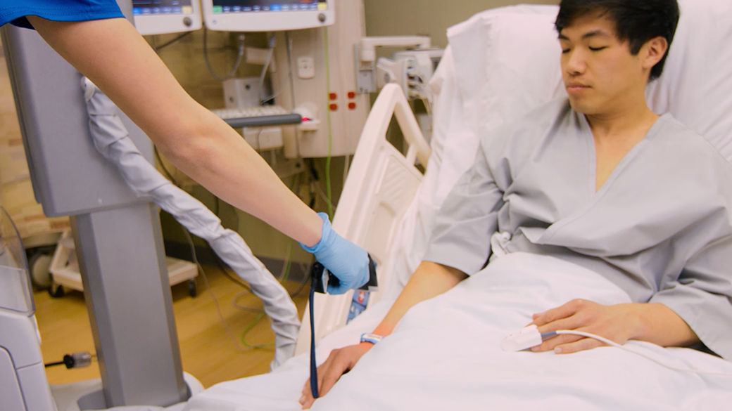 Support radiology staff with intelligent X-ray efficiencies