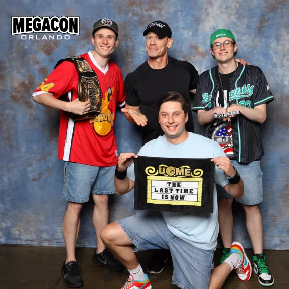 Megacon Orlando fans photo with John Cena