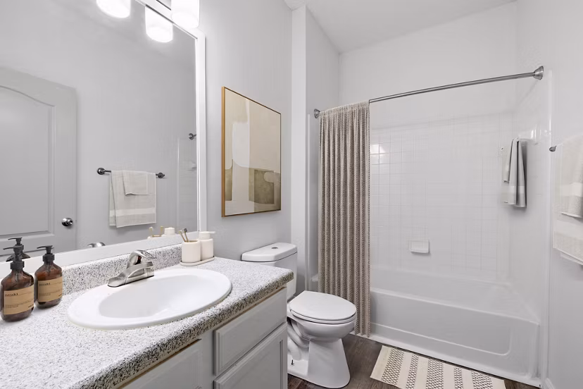 bathroom at Aventura RTP Apartments