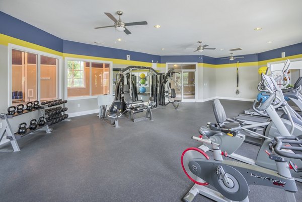 fitness center at Aventura RTP Apartments 