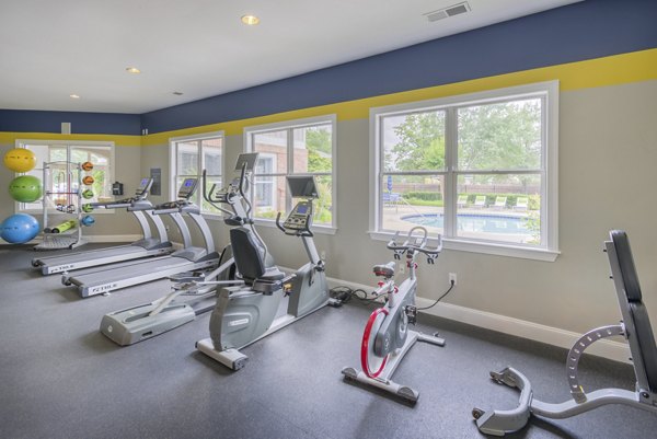 fitness center at Aventura RTP Apartments 