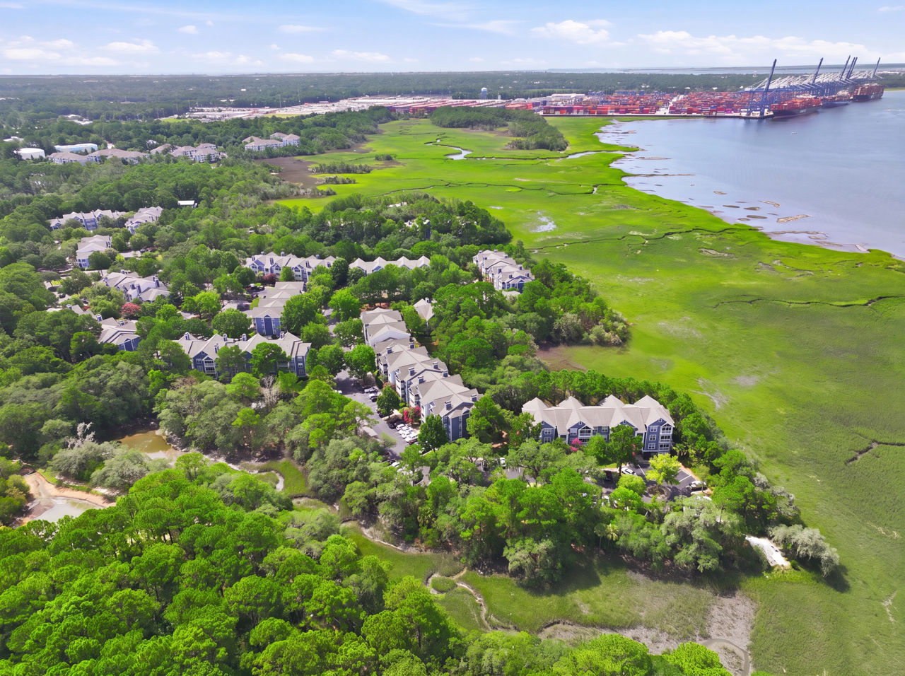 Avana Long Point 14 of 28
