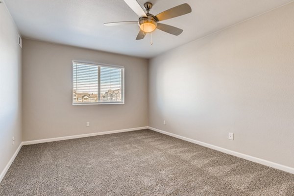 bedroom at Bellaire Ranch Apartments