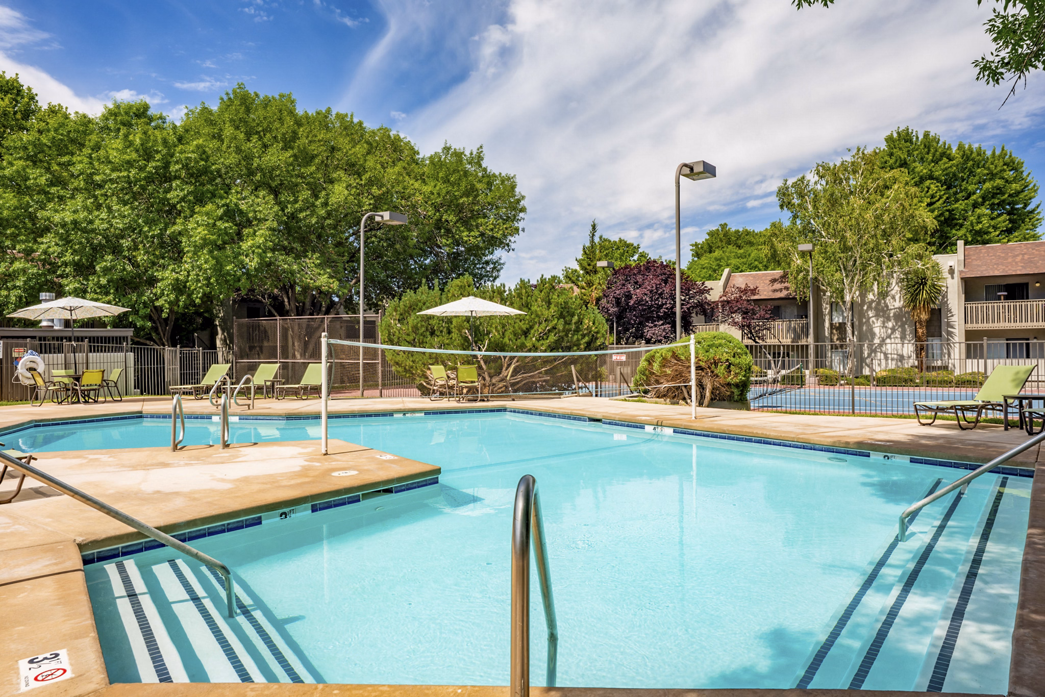 Property images of Eagle Point Apartments