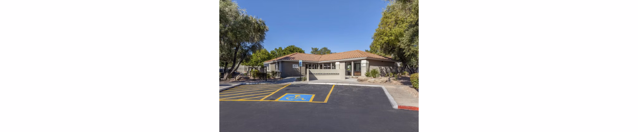 Avana Tempe Apartments: Contemporary of luxury apartments in Tempe, offering a modern living environment