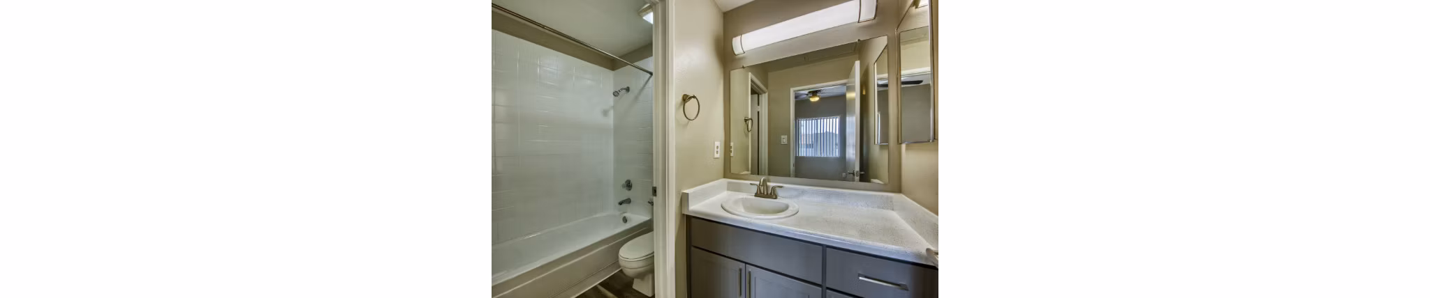 Stylish bathroom with modern fixtures at Avana Tempe Apartments, offering luxury living in a tranquil setting