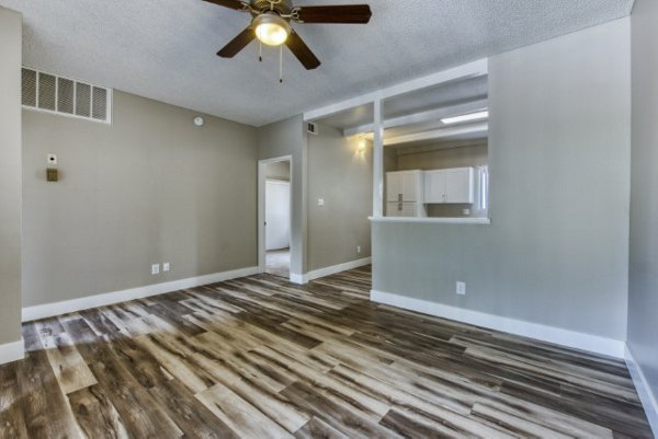 Dining area with stylish furnishings and natural light at Avana Tempe Apartments
