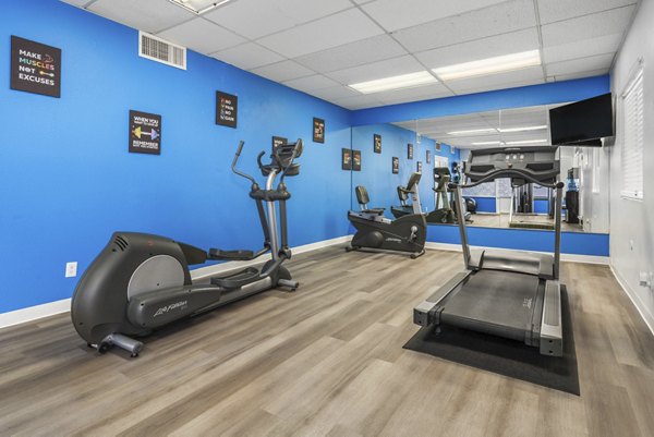 fitness center at Fountain Plaza Apartments 