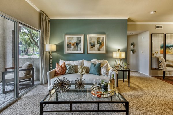 living room at Stonebridge Ranch Apartments