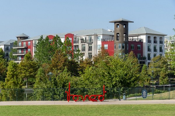 exterior at Boardwalk at Town Center Apartments