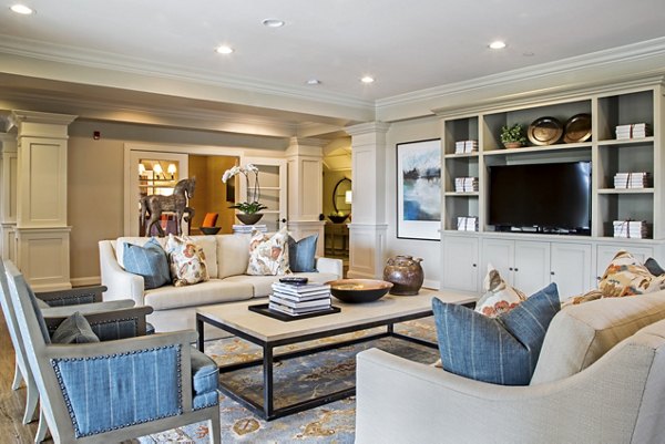 Boardwalk at Town Center: Elegant clubhouse with modern design and stylish seating options for residents