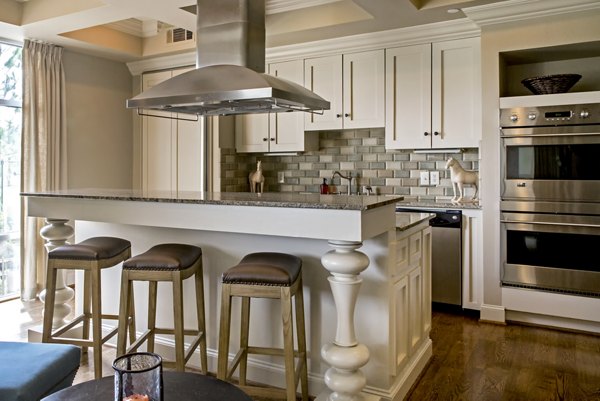 Stylish clubhouse featuring social lounge and modern decor at Boardwalk at Town Center Apartments